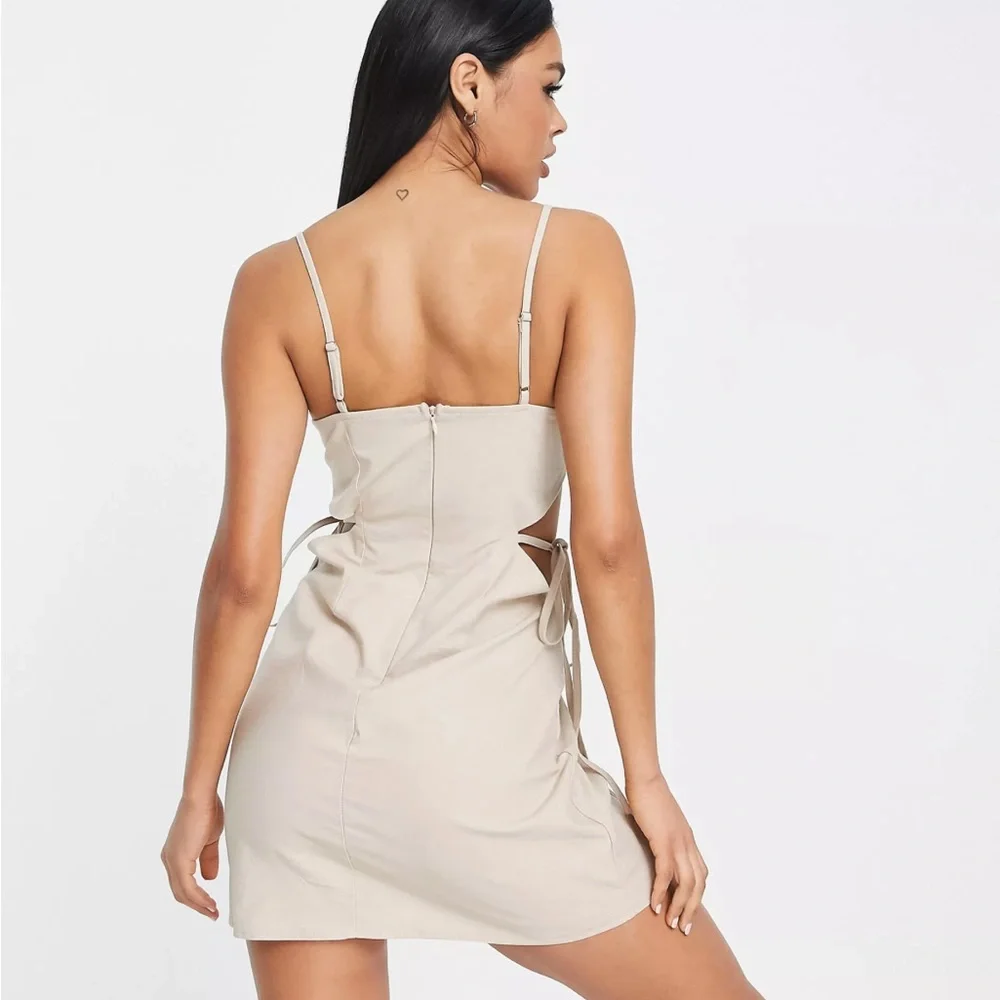 MISGUIDED/ASOS CUT OUT DRESS - Picture 3 of 4